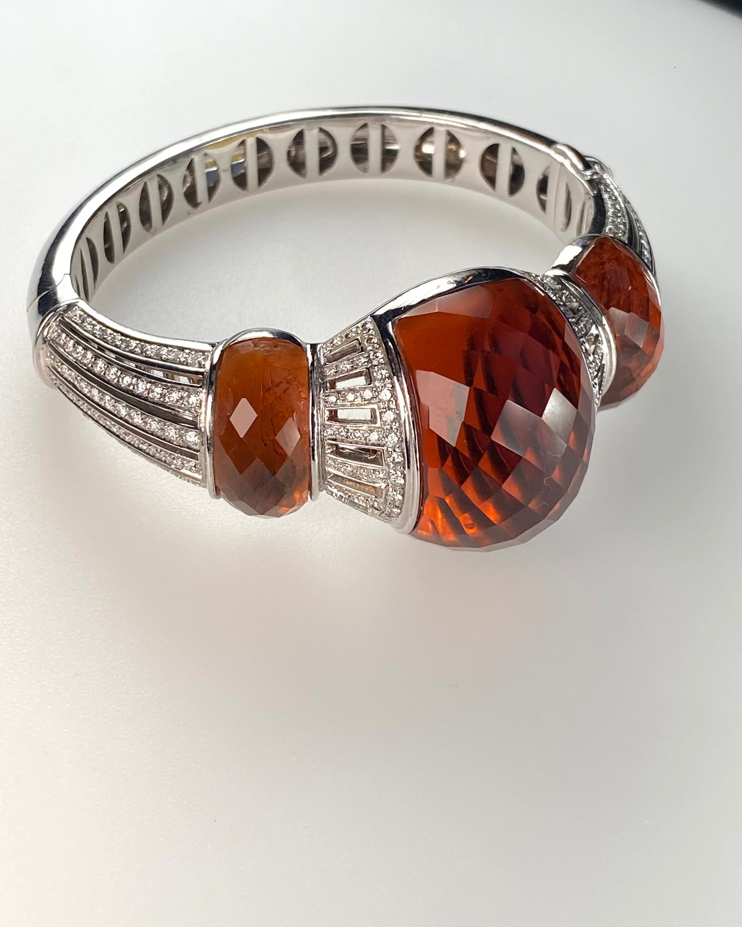 TOPAZ, DIAMOND & WHITE GOLD BRACELET, 2000s