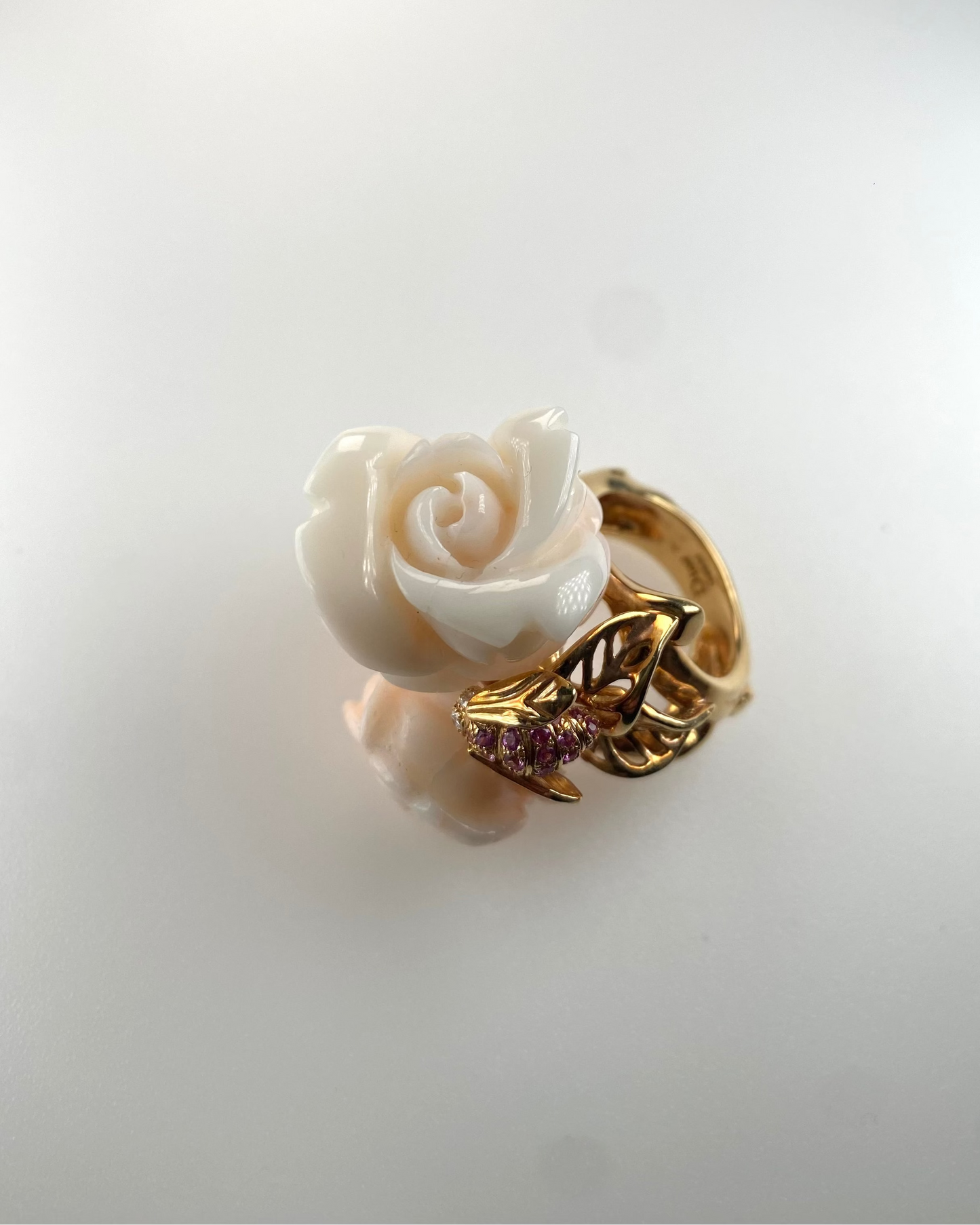 DIOR ROSE PRÉ CATELAN PINK CORAL, SAPPHIRE & DIAMOND RING, 2000s