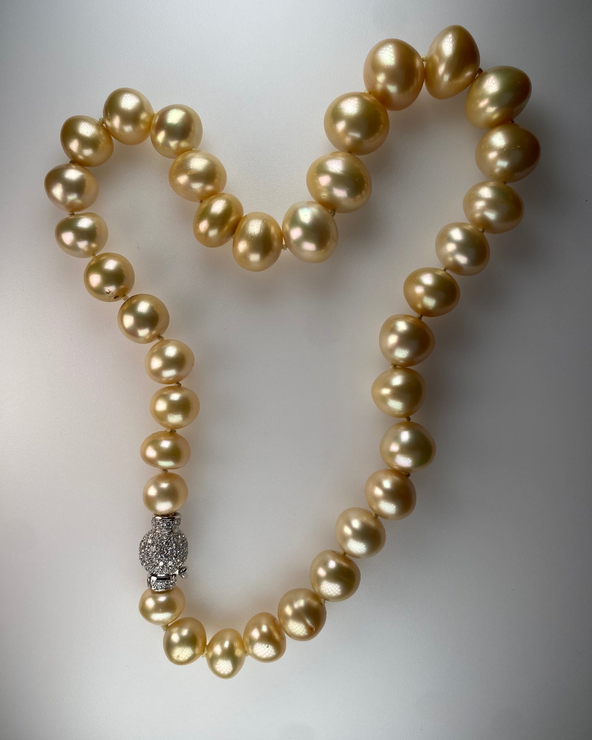 CACCIARI SALVATI NATURAL PEARL & DIAMOND NECKLACE, 2000s