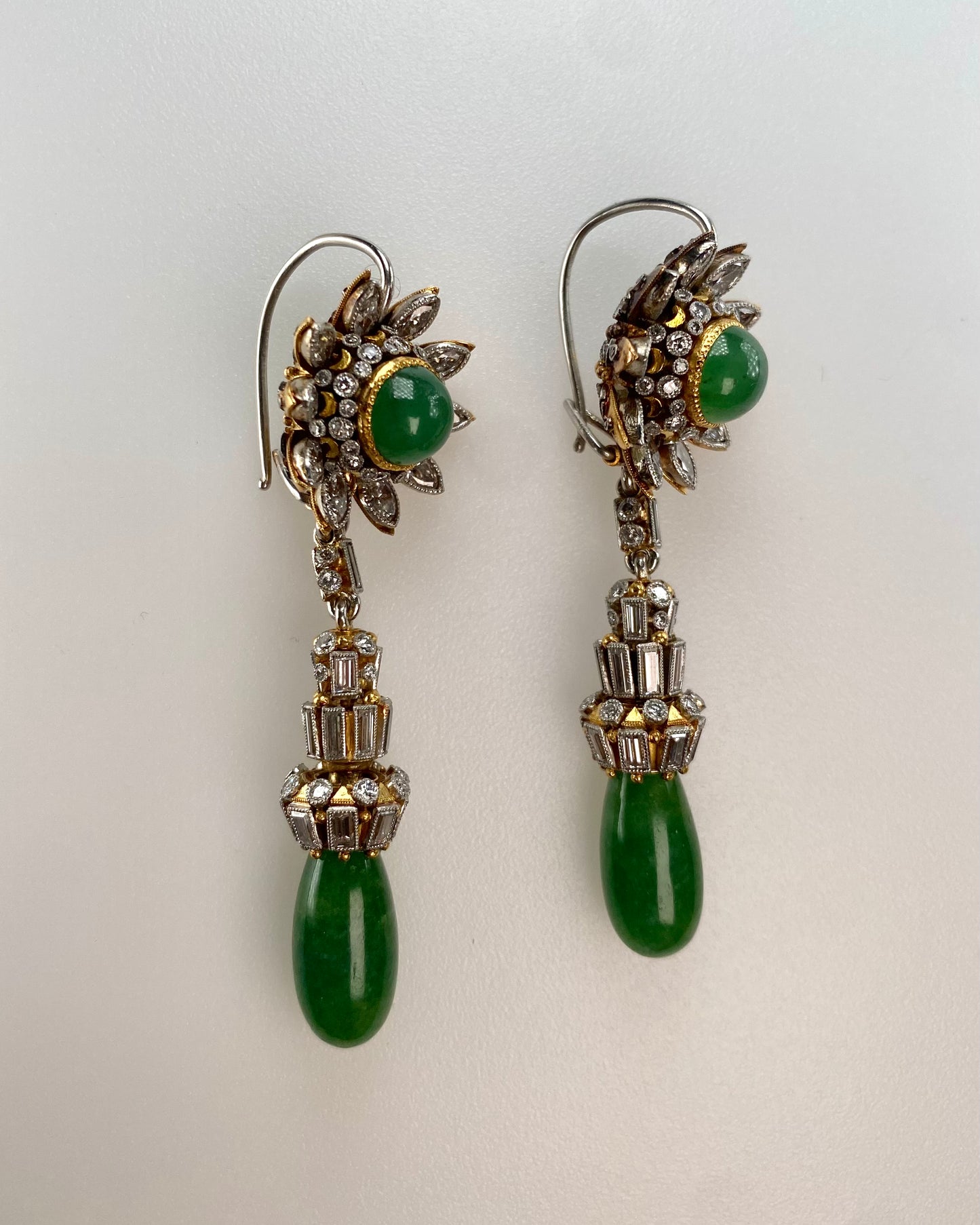 EMERALD, DIAMOND & GOLD DROP EARRINGS, 1950s