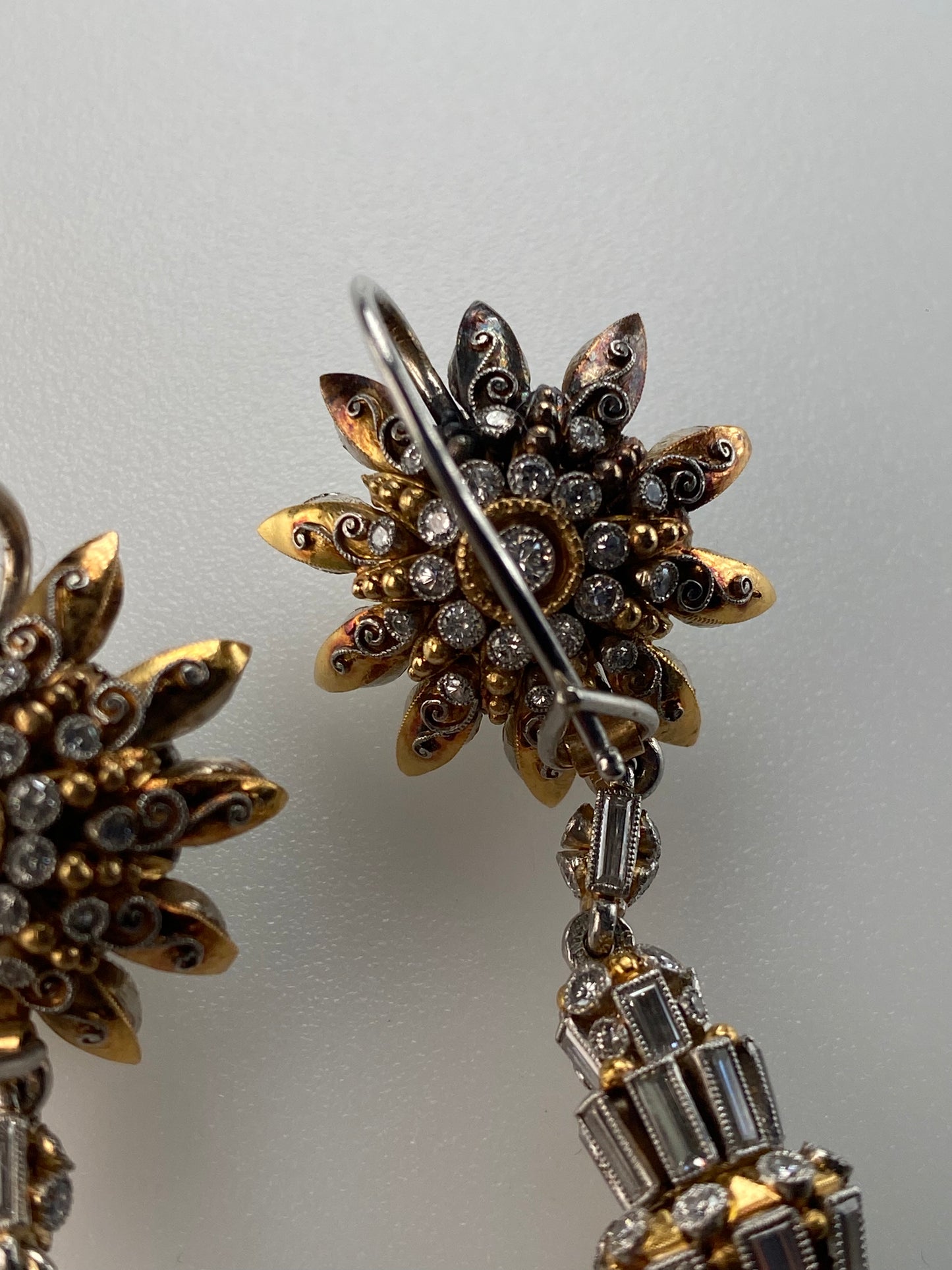 EMERALD, DIAMOND & GOLD DROP EARRINGS, 1950s
