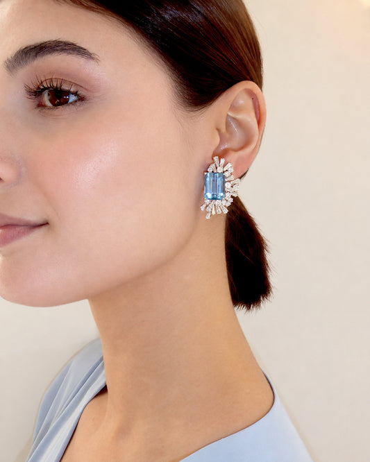 SANTA MARIA AQUAMARINE, DIAMOND & PLATINUM EARCLIPS, 1950s