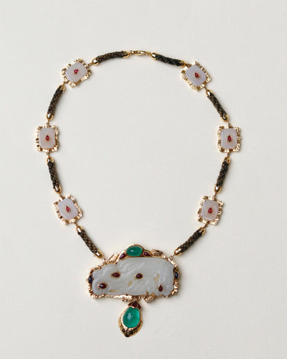 "BRAND & PERIOD: DAVID WEBB

MATERIALS: GOLD, JADE, EMERALD AND RUBY

SIZE / DIMENSIONS: Necklace length: 30cm. Stone: width: 8.5cm. Please contact us for confirmed measurements.

WEIGHT: 115.65gr 

CONDITION: Excellent

JWL AUTHENTICITY GUARANTEE