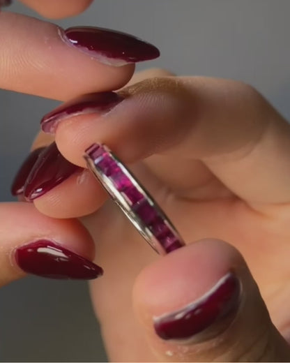 GÜBELIN RUBY & GOLD ETERNITY RING, 1980s