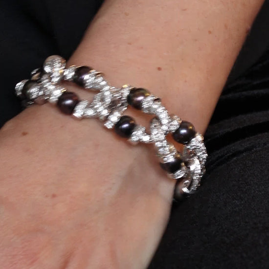 CACCIARI SALVATI TAHITIAN PEARL & DIAMOND CONVERTIBLE BRACELETS & NECKLACE, 1990s