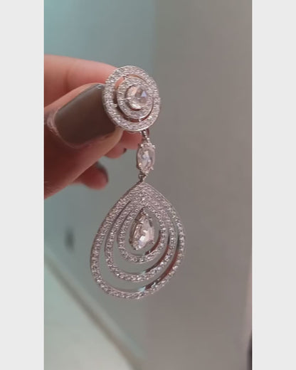ASSIL DIAMOND & WHITE GOLD DROP EARRINGS, 1990s-2000s