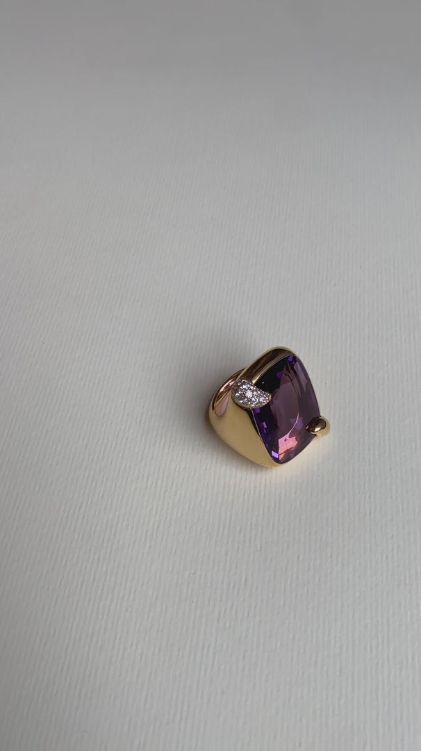 POMELLATO 'RITRATTO' AMETHYST, DIAMOND & GOLD COCKTAIL RING, 2017