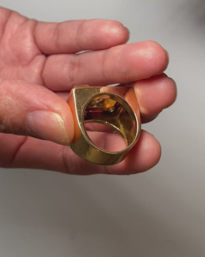 RUBY, DIAMOND & ROSE GOLD TANK RING, 1940s