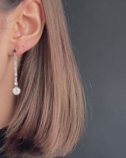 ART DÉCO DIAMOND, ONYX & PLATINUM EARRINGS, 1920
