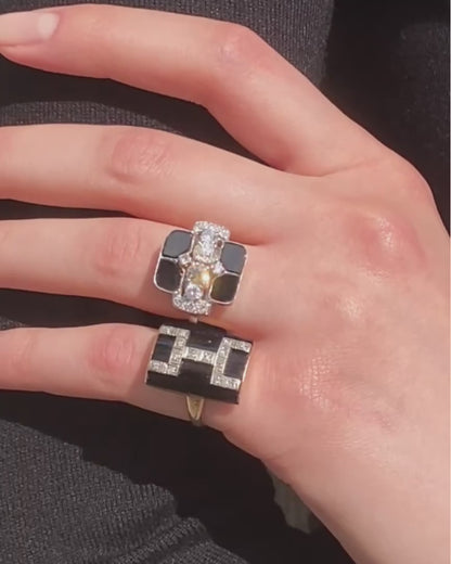 ART DÉCO DIAMONDS, ONYX & PLATINUM RING, 1930s