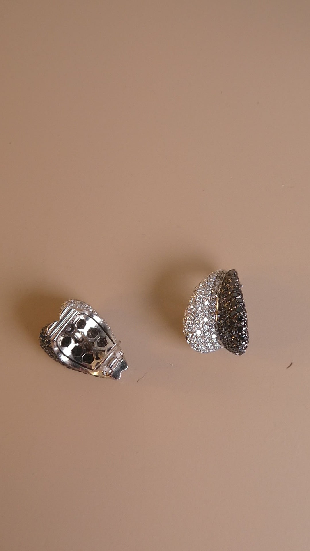 CACCIARI SALVATI BLACK AND WHITE DIAMOND & GOLD EARRINGS, 2000s