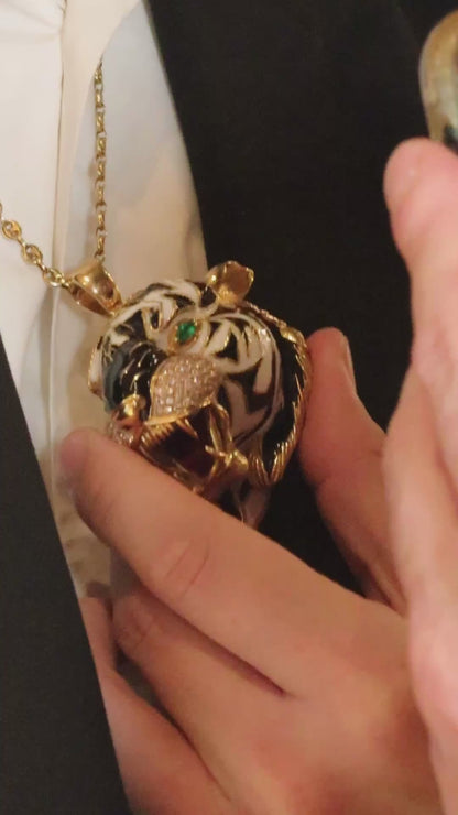 DAVID WEBB DIAMOND, EMERALD & ENAMEL TIGER PENDANT NECKLACE, 1970s