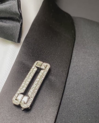 CARTIER PARIS DIAMOND & PLATINUM BROOCH, 1930s