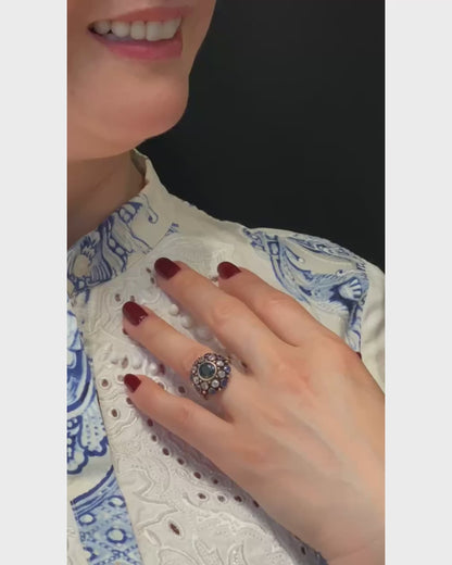 SAPPHIRE, & DIAMOND CLUSTER RING, 1900s